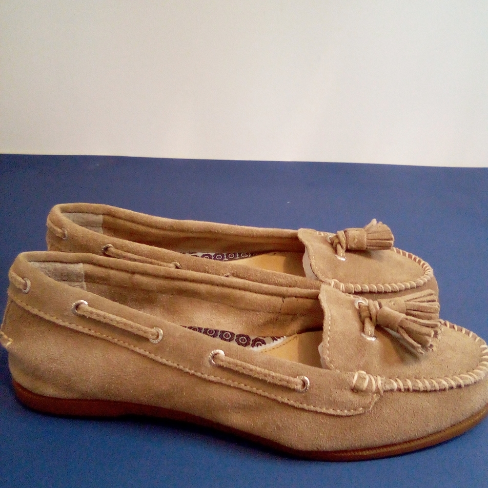 Sperry Tan Suede Tassel Loafers